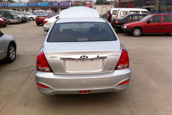 合肥2011年5月北京现代伊兰特银灰手动挡