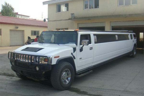 【哈尔滨】2004年8月 加长悍马 白色 自动档