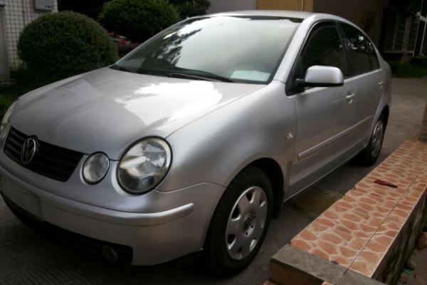 【柳州】2005年7月 大众 波罗 波罗三厢 1.4手动档