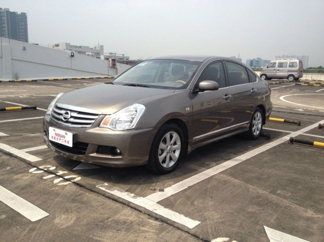 【深圳】2010年4月 日产 轩逸 1258款 2.0xl科技版 黑色 自动档