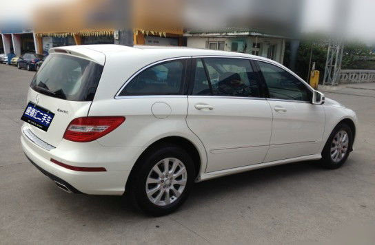 【宁波】2012年4月 2012款奔驰r300l豪华型 白色 手自一体