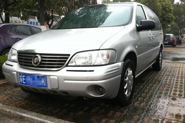 【苏州】2005年1月 别克 gl8 3.0 3.0 电喷 ct 舒适型 4.95万