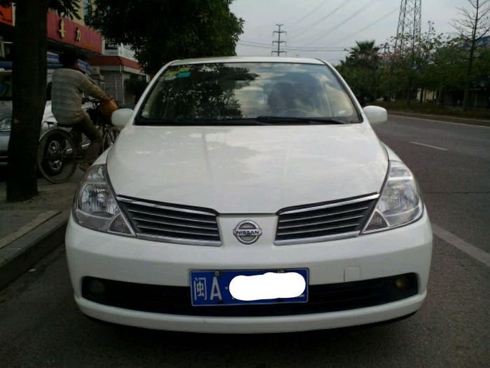 【福州】2007年4月 日产 颐达 2007款 颐达1.6-js-at豪华型 白色