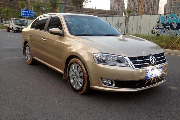 【厦门】2013年3月 大众 朗逸 改款 1.6l 自动 舒适版 自动档