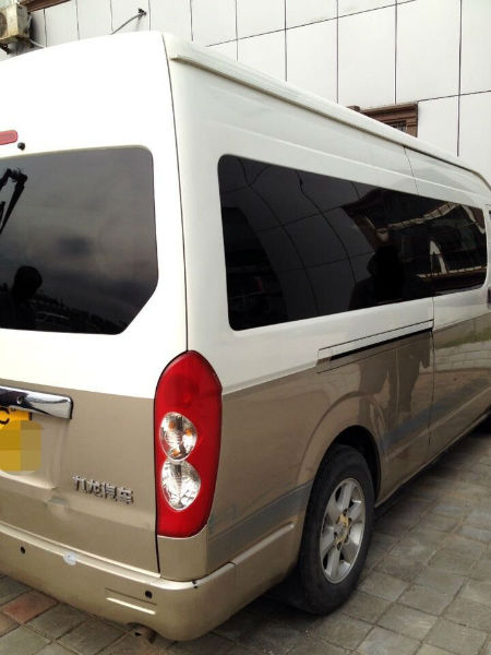 【徐州】2010年9月 九龙 14座商务 白色 手动挡