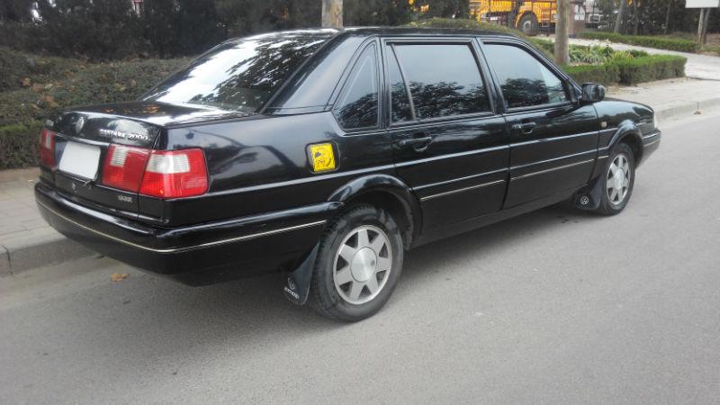 【泰安】2001年2月 大众 桑塔纳 2000 1.8 gsi 时代超人 黑色 手动挡