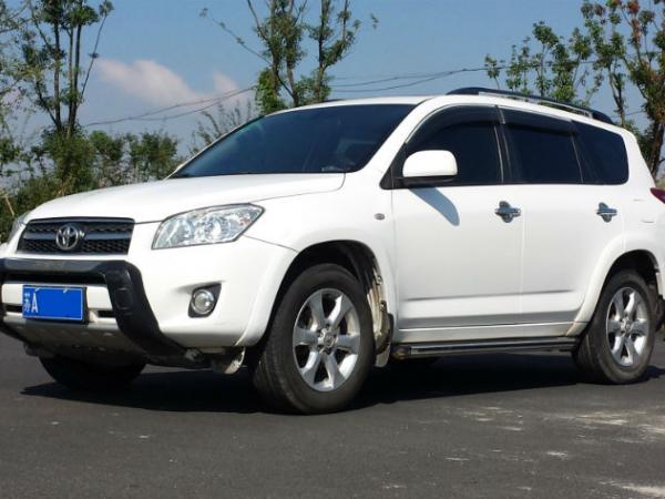 丰田 RAV4  2010款 2.4 豪华升级版