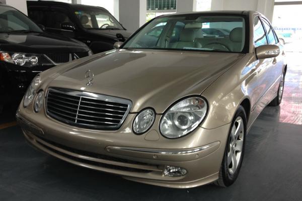 2003年8月奔驰奔驰e级2003款e320tourer32v6