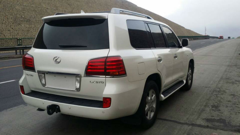 【大连】2012年6月 雷克萨斯 lx lx570 5.7 红色 自动档