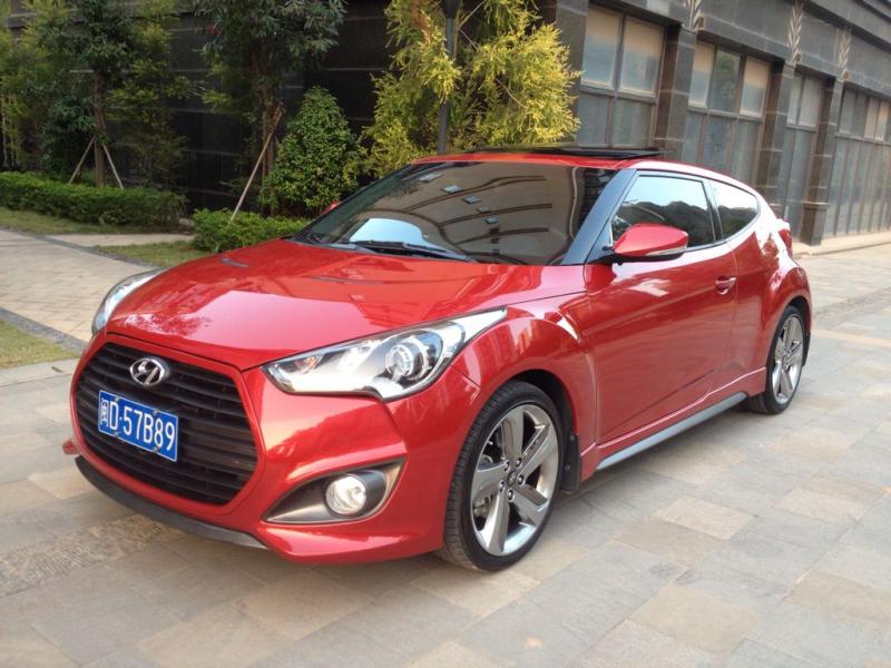 2013年7月 现代 飞思 1.6t 尊享版 红色 手自一体