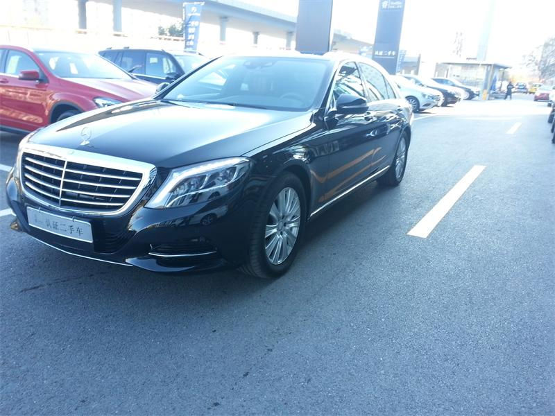 【大连】2013年11月 奔驰 s级 s400l 3.0t 尊贵型 黑色 自动档