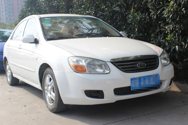 【notset】2009年9月 起亚 赛拉图 1.6gls mt 白色 自动档