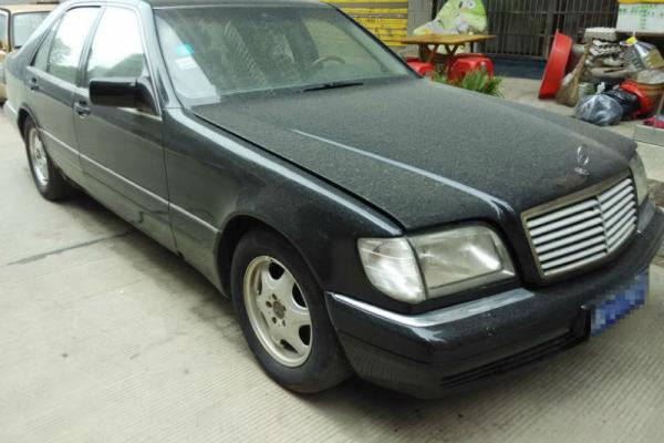 【长沙】1995年1月 奔驰 s级 s600 黑色 自动档