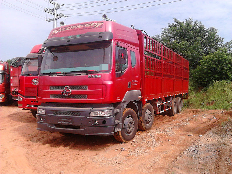 【宜春】2012年8月 霸龙重卡前四后八高栏车 红色 手动挡