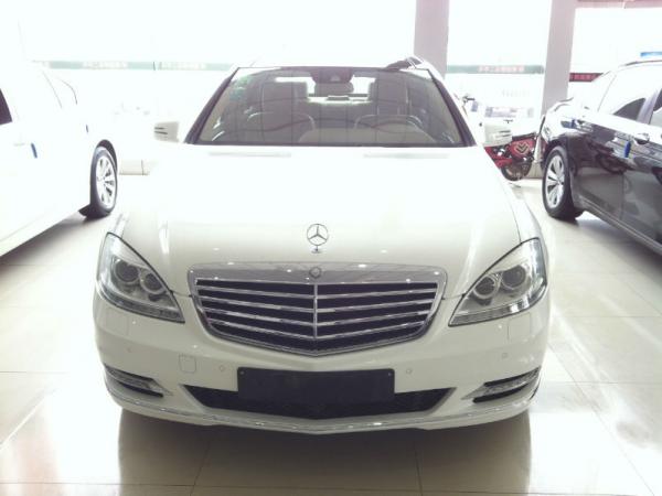 奔驰 奔驰S级  2010款 S300L 3.0L 豪华型