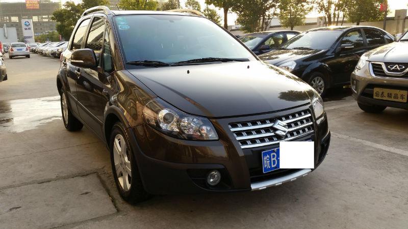 【芜湖】2014年3月 铃木 天语sx4 1.8 锐骑运动版 灰色 手自一体