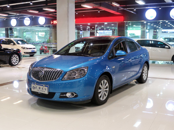 【深圳】2013年12月 别克 英朗gt 1.8l 自动时尚款 蓝色 自动档