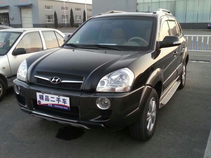 【晋城】2011年12月 现代 途胜 2.0 gl两驱时尚型 黑色 手动挡
