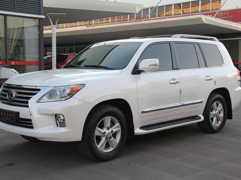 【台州】1年1月 雷克萨斯 lx 570 白色 自动档