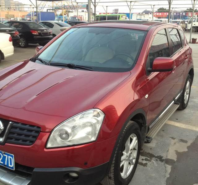 绍兴2009年3月尼桑肖克红色自动档