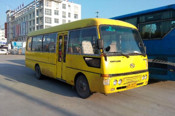 【泰州】2003年11月 22座金龙6720 1.8万