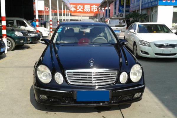 【南宁】2006年5月 奔驰 e级轿车 e200 cgi优雅型 13.8万