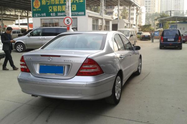 【广西壮族自治区】2007年4月 奔驰 c级 c200豪华运动旅行版 银灰