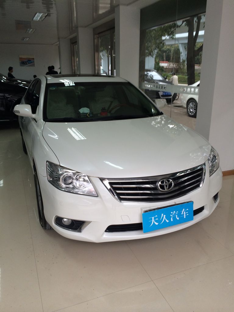 2011年3月丰田 凯美瑞 240hv 至尊版