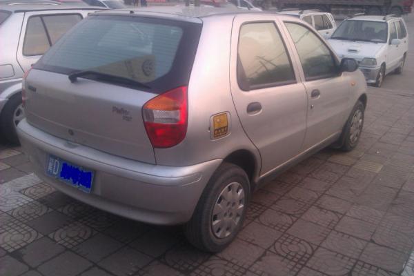 菲亚特派力奥 2005年上牌