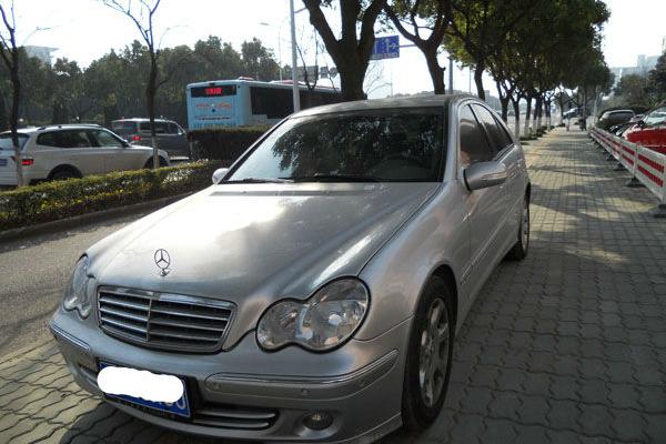 【宁波】2007年8月 奔驰c200 1.8 银灰 自动档