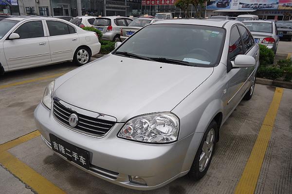 【苏州】2005年3月 别克 凯越 基本型 灰色 自动档