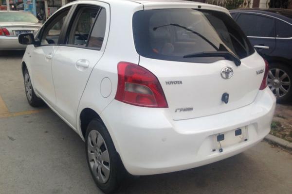 漳州丰田雅力士2011年上牌二手车报价_多少钱,2011年上牌的丰田雅力士