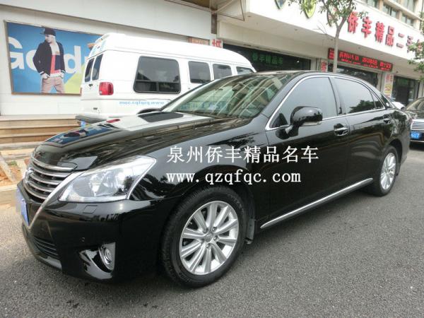 丰田 皇冠  1354款 V6 2.5 Royal天窗导航版