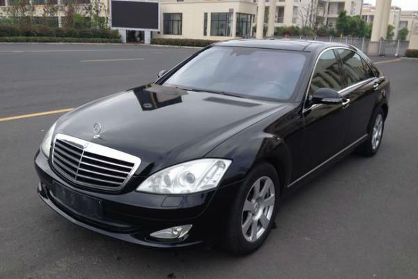 【扬州】2007年3月 奔驰 s级 s350l豪华型 黑色 自动档