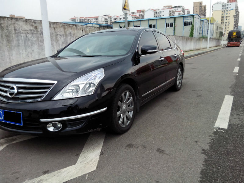 2010年2月日产 公爵王