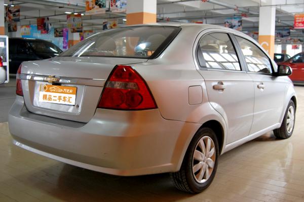 【合肥】2010年4月 雪佛兰 乐风 1.4l 自动 风尚版 4.9万