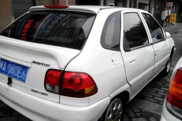 【福建】2004年5月 华普 杰士达 1.48万