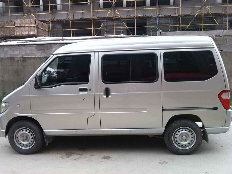 【镇江】2013年3月 五菱之光6376nf 银灰 自动档