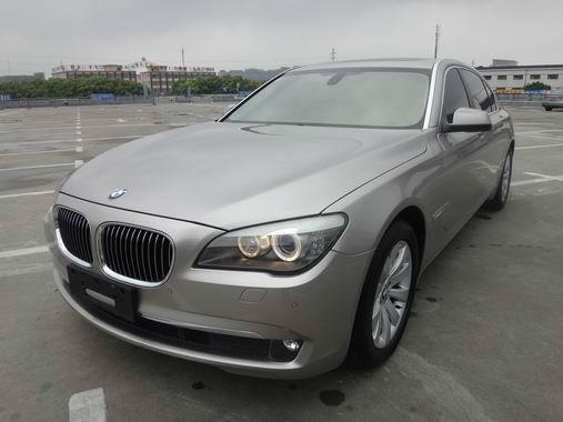 2012年12月宝马宝马7系1262款740li领先型