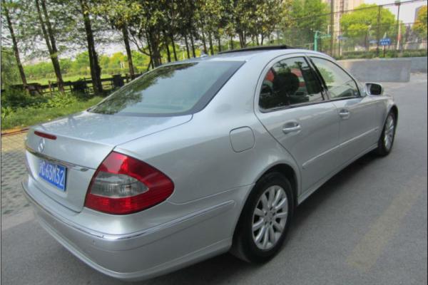 【上海】2008年8月 奔驰 e级 e200l cgi优雅型 16.8万