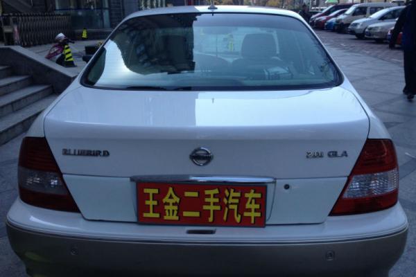 【上海】2006年8月 日产 蓝鸟 智尊2.0豪华型 at 2.8万