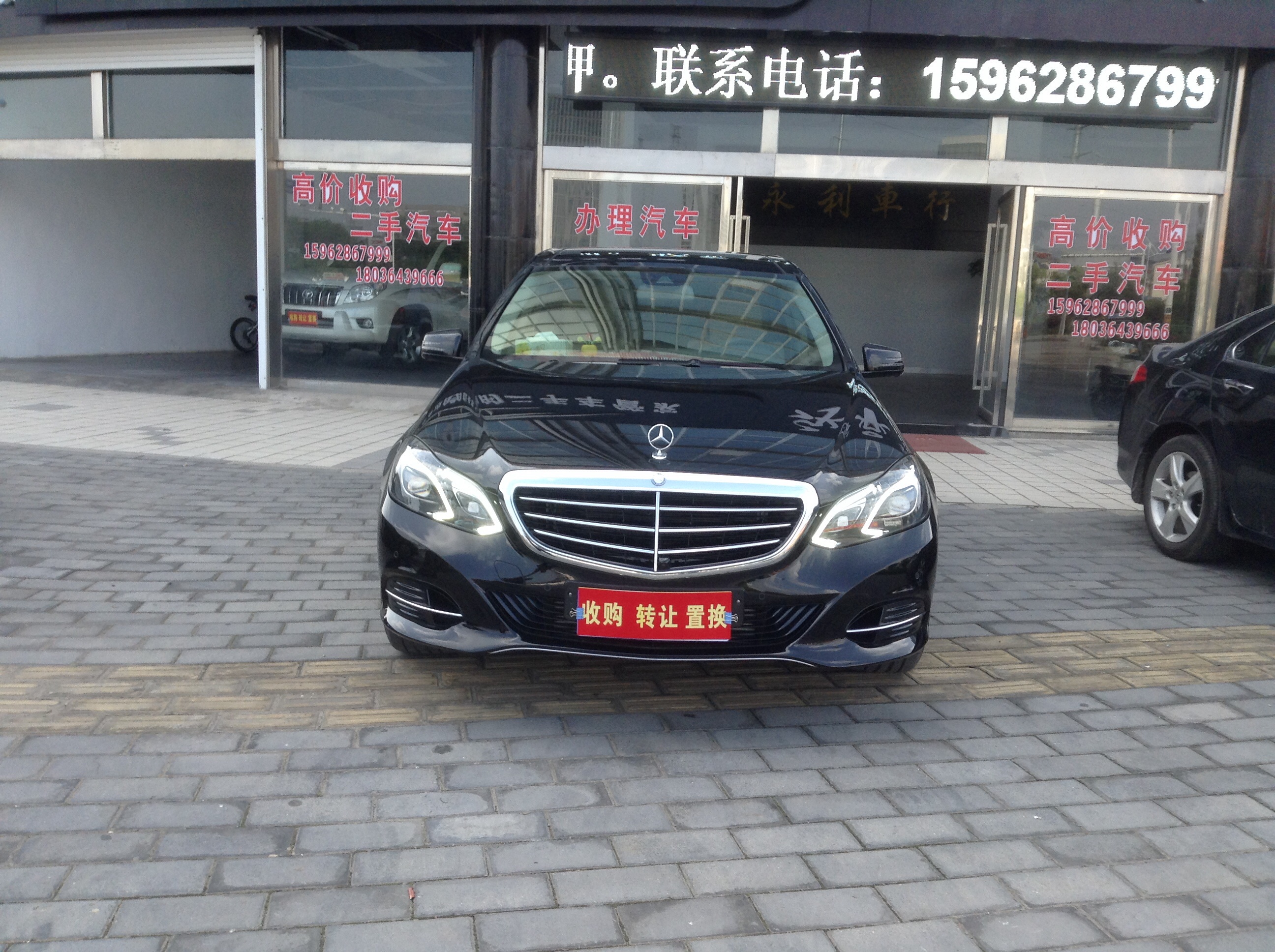 2014年3月奔驰 e级 e260l cgi优雅型