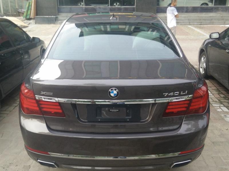 【黄石】2013年5月 宝马 宝马7系 740li xdrive 灰色 自动档