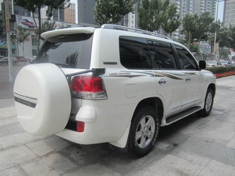 【沈阳】2011年7月 丰田 兰德酷路泽 5700 60周年纪念版 白色 自动档