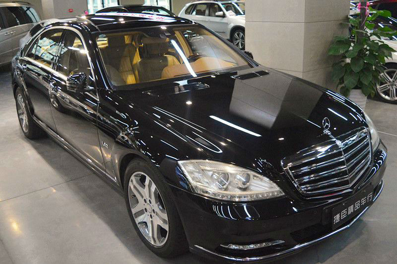 【上海】2012年3月 奔驰 s级 s600l 5.5t grand edition 黑色 自动档