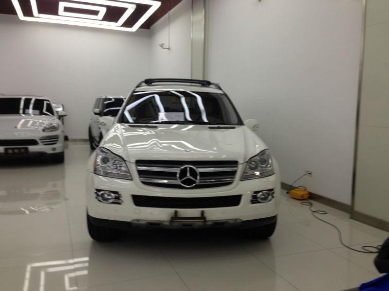 【上海】2007年8月 奔驰 gl级 gl450 4.7 v8 经典型 白色 自动档