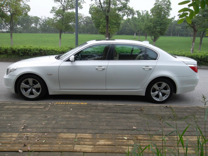 【无锡】2007年10月 宝马 宝马5系 530li豪华型 白色 自动档