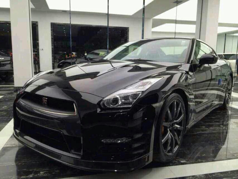 【北京】2014年9月 日产 gt-r 3.8t 黑金刚版 黑色 自动档