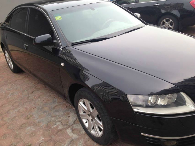 【秦皇岛】2005年9月 奥迪 奥迪a6l a6l 2.4 舒适型 黑色 手自一体