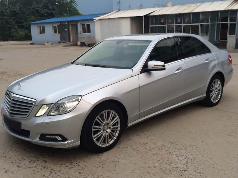 【青岛】2010年6月 奔驰 e级 e300 时尚型豪华版(进口) 银灰 自动档